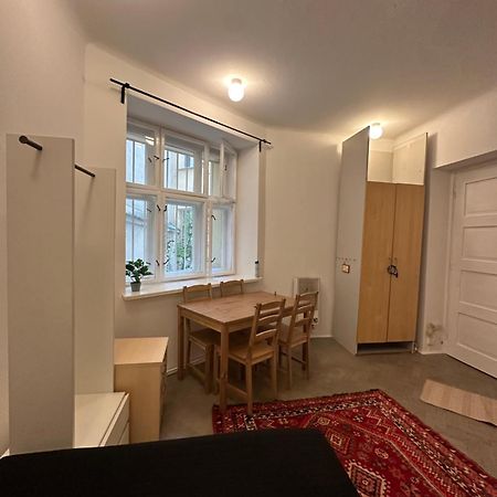 Apartment Bratislava Center 13 Ngoại thất bức ảnh
