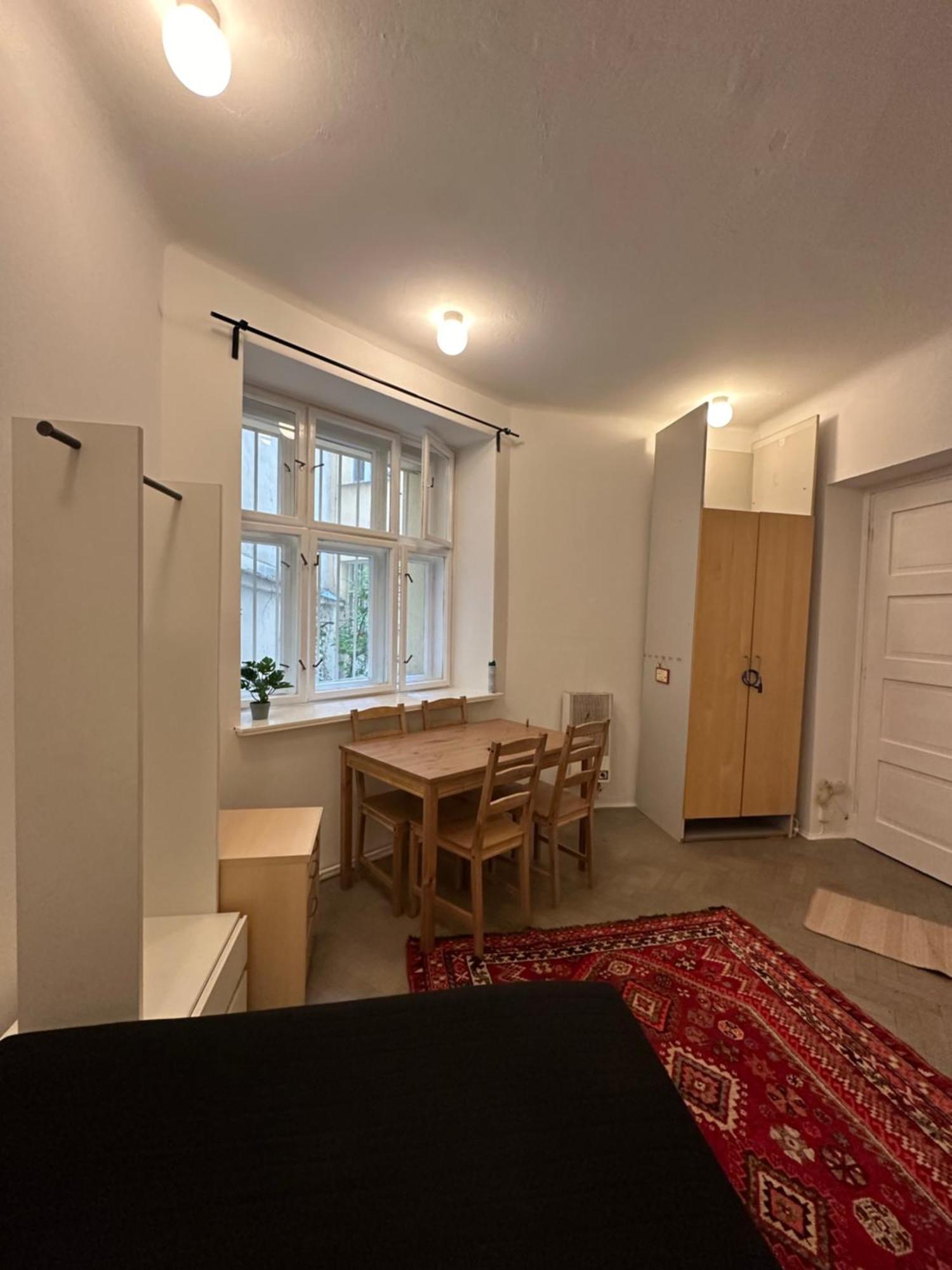 Apartment Bratislava Center 13 Ngoại thất bức ảnh